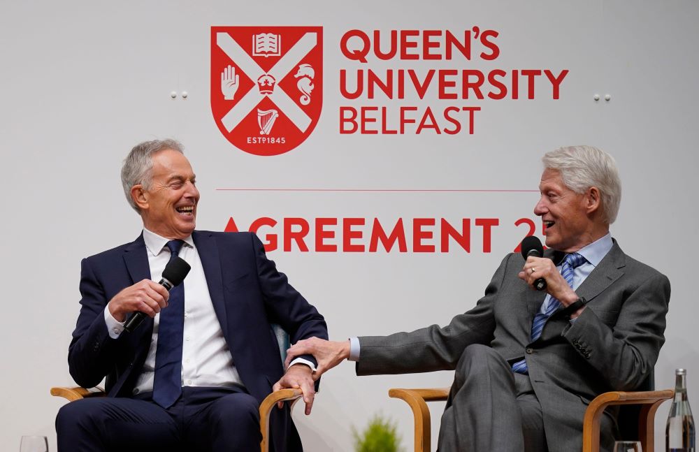 Former PM Tony Blair and ex-US president Bill Clinton